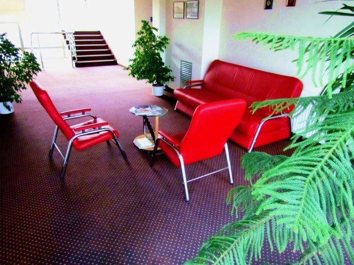 Hotel Kacperski Konstantynów Łódzki Buitenkant foto